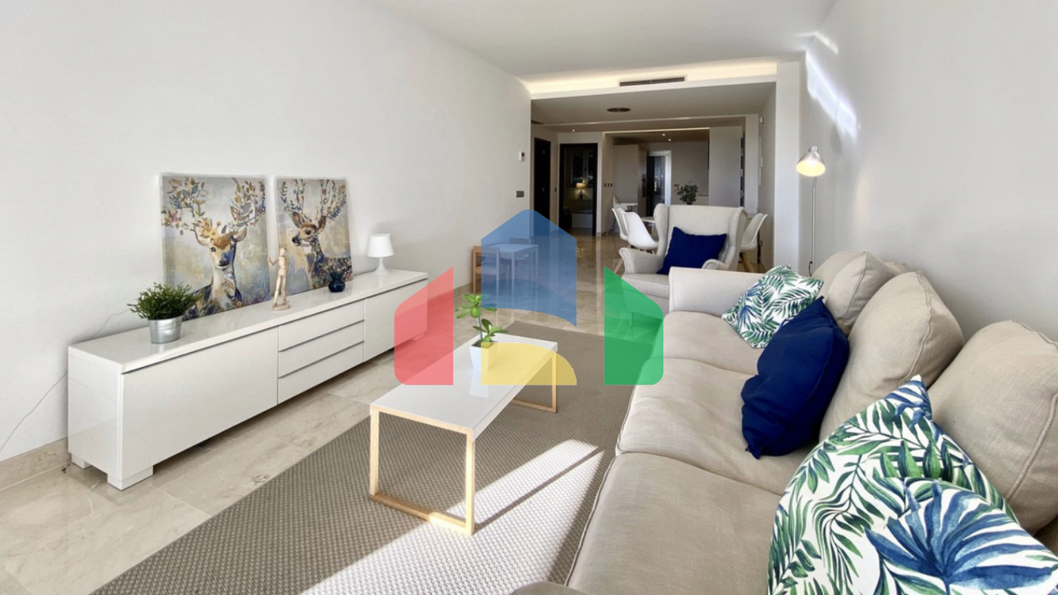 Потрясающая квартира на первом этаже с частным садом в Марбелье