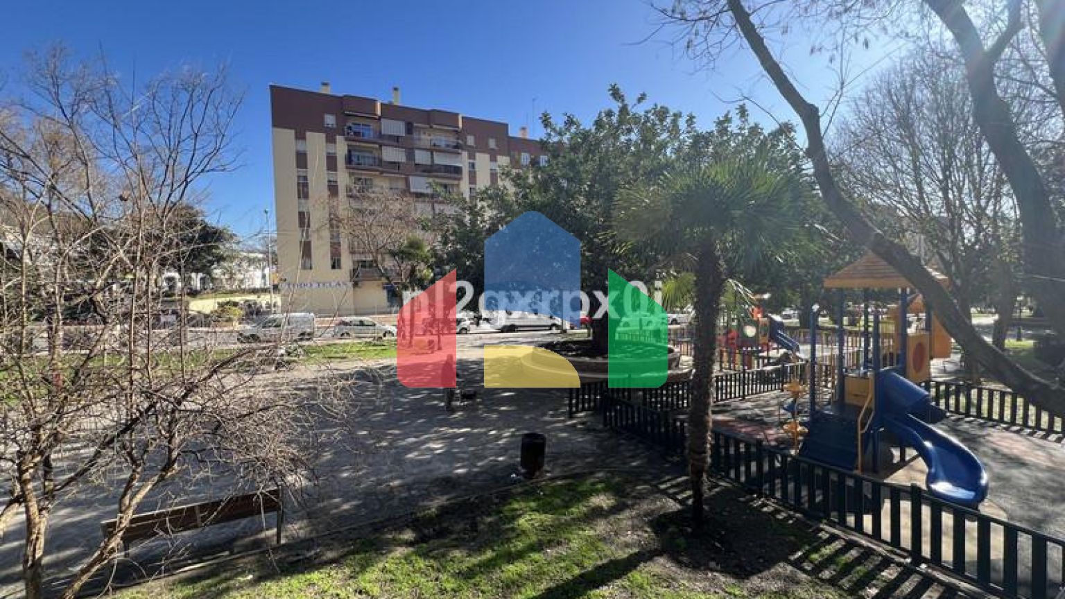 Квартира на среднем этаже на продажу в Марбелье