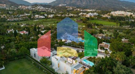 Роскошная современная вилла с панорамными видами в престижной долине гольфа Новой Андалусии