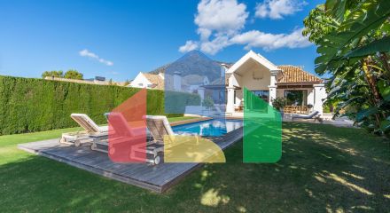 ЭЛЕГАНТНАЯ ВИЛЛА РЯДОМ С ЗОЛОТОЙ МИЛЕЙ