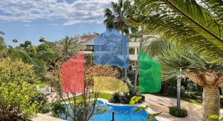 Ground floor apartment with a private garden on Golden Mile