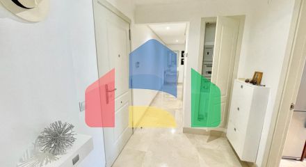 Квартира на первом этаже с частным садом на Золотой Миле