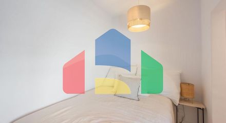 Недавно отремонтированный двухуровневый пентхаус