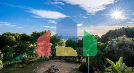 Просторная  вилла в центре Марбельи, в превосходном месте в районе Уэрта Белон.