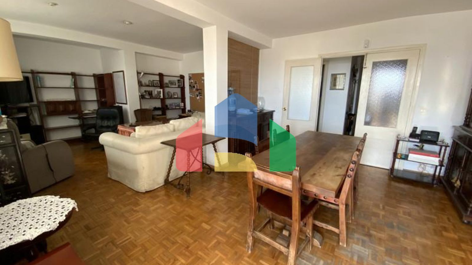 Пентхаус в центре Марбельи с панорамным видом Пентхаус в центре Марбельи с панорамным видом