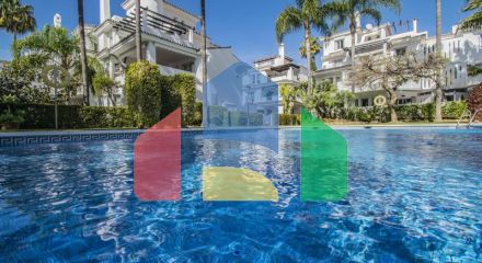 Ground Floor Apartment for sale in Nueva Andalucía