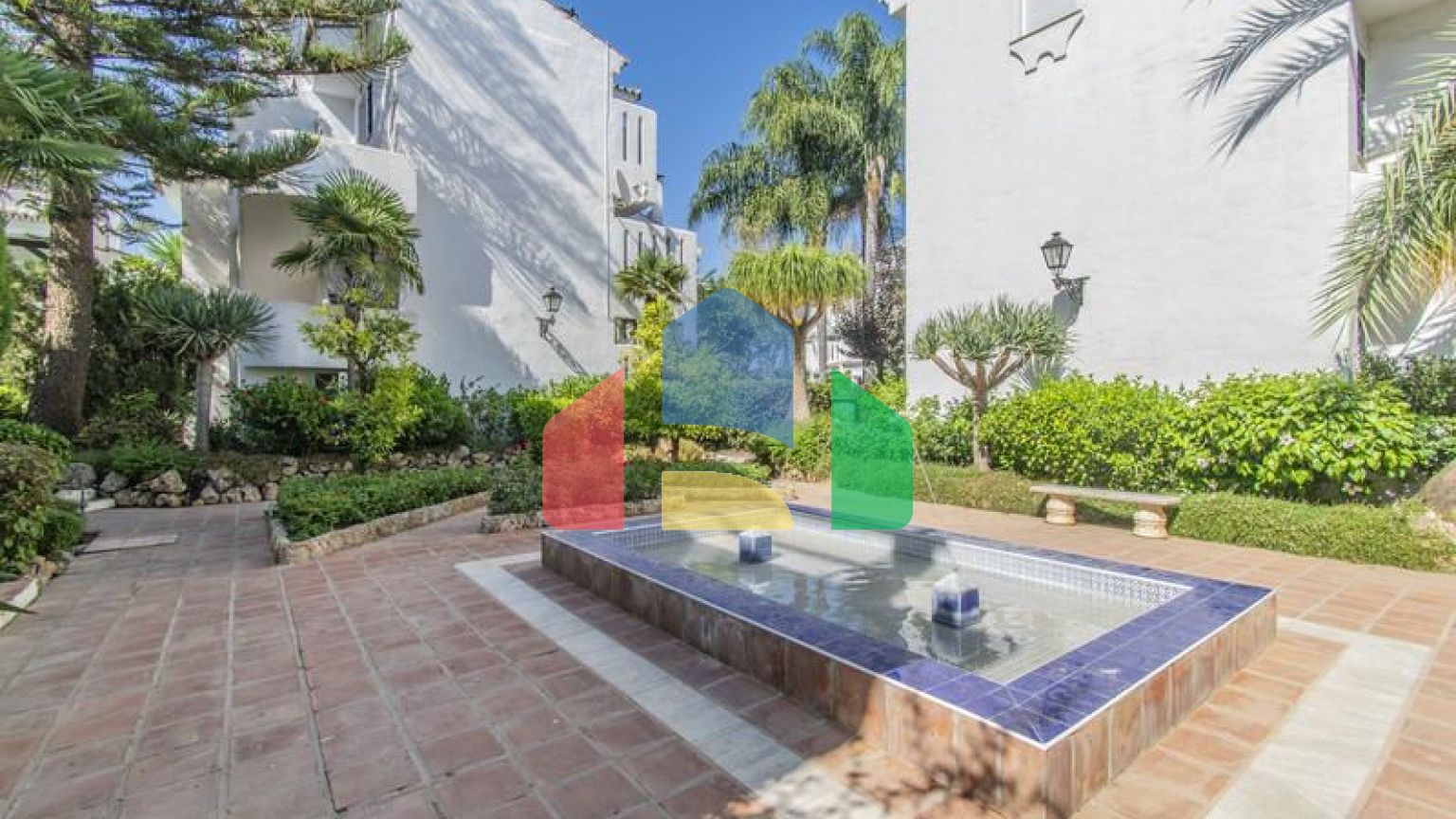 Квартира на первом этаже на продажу в Новой Андалусии