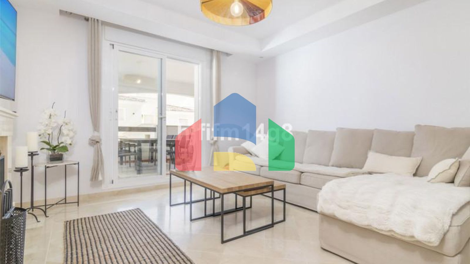 Квартира на первом этаже на продажу в Новой Андалусии