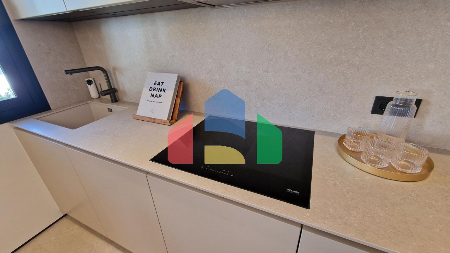 Роскошная квартира на продажу в Пуэрто-Банусе