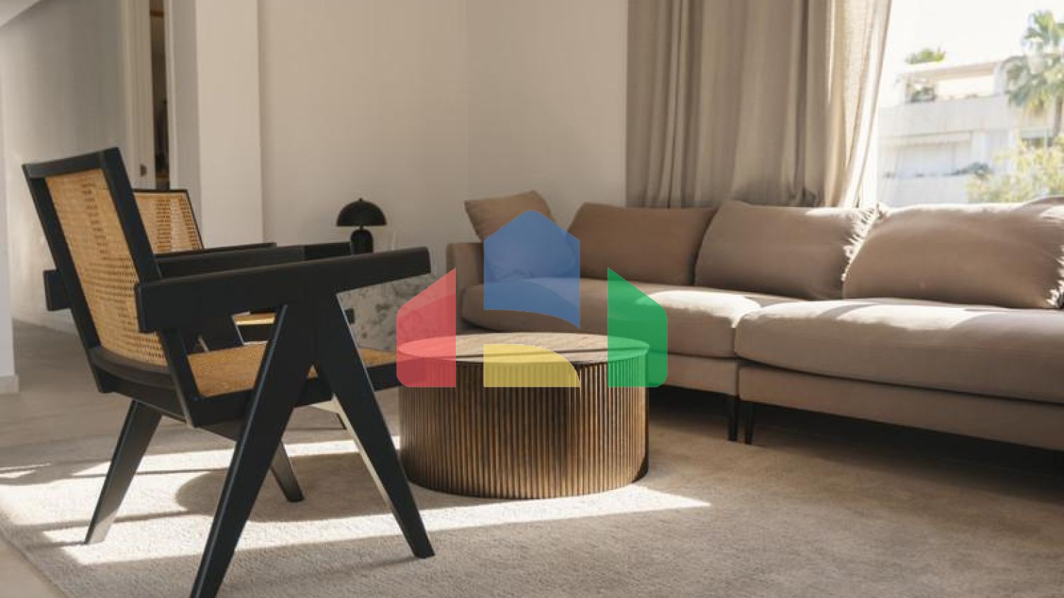 Пентхаус с 3 спальнями и потрясающим видом на гольф и горы в Новой Андалусии