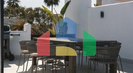 Пентхаус с 3 спальнями и потрясающим видом на гольф и горы в Новой Андалусии