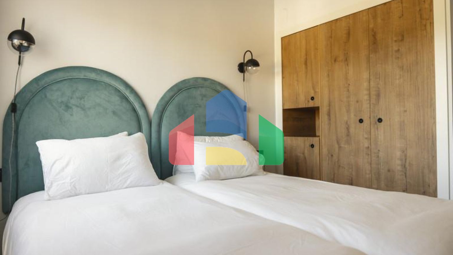 Пентхаус с 3 спальнями и потрясающим видом на гольф и горы в Новой Андалусии