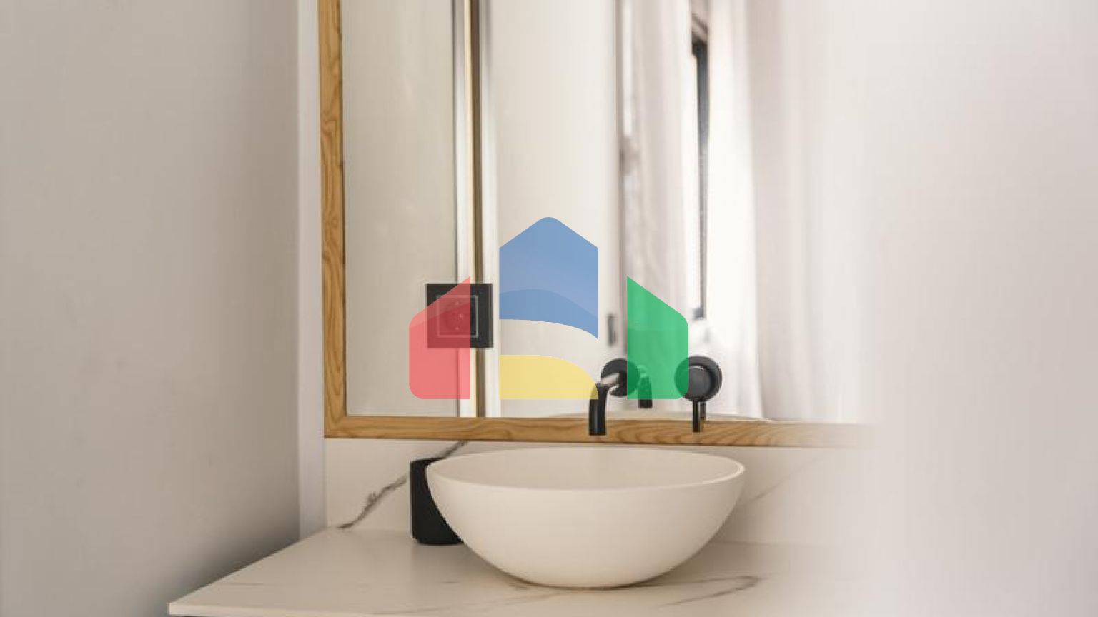 Пентхаус с 3 спальнями и потрясающим видом на гольф и горы в Новой Андалусии