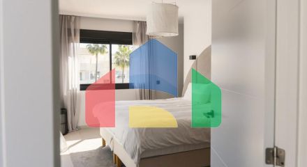 Пентхаус с 3 спальнями и потрясающим видом на гольф и горы в Новой Андалусии