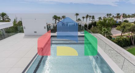 Потрясающий таунхаус класса люкс на Золотой миле в Марбелье