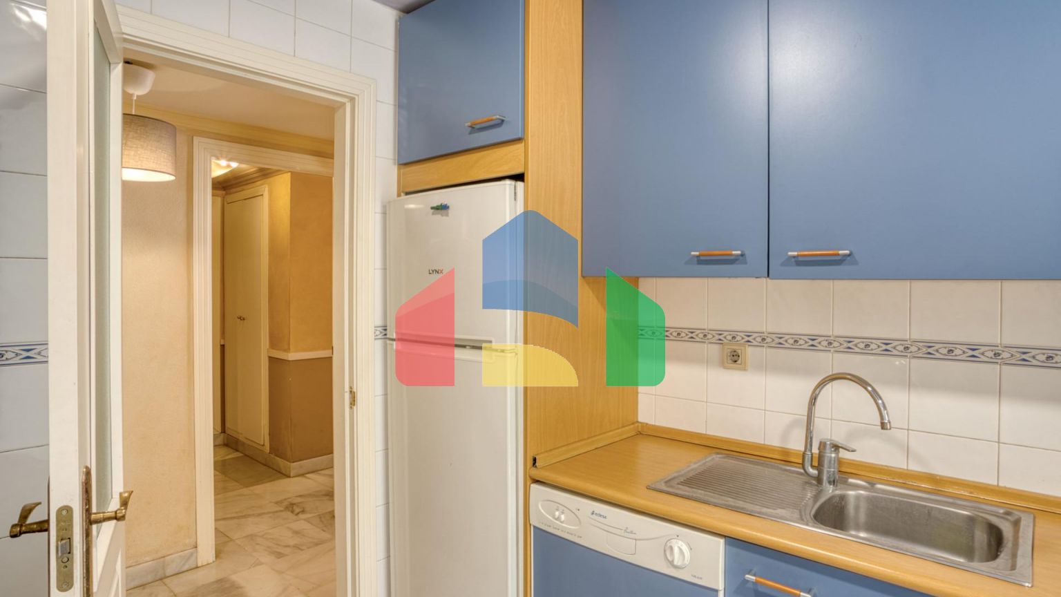 Очаровательные апартаменты с 3 спальнями и садом в престижном районе Золотой Мили, Марбелья Очаровательные апартаменты с 3 спальнями и садом в престижном районе Золотой Мили, Марбелья