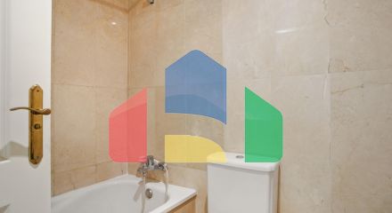 Очаровательные апартаменты с 3 спальнями и садом в престижном районе Золотой Мили, Марбелья Очаровательные апартаменты с 3 спальнями и садом в престижном районе Золотой Мили, Марбелья