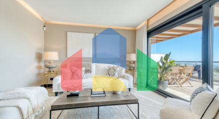 Потрясающие апартаменты с 2 спальнями и 2 ванными комнатами на среднем этаже в Marbella Lake!