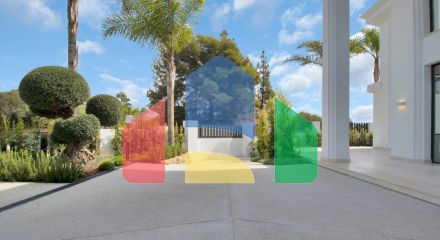 Beautiful 6-bedroom villas in a privileged area of the Golden Mile