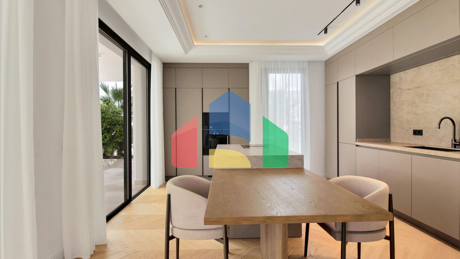 Прекрасные виллы с 6 спальнями в привилегированной зоне Золотой Мили