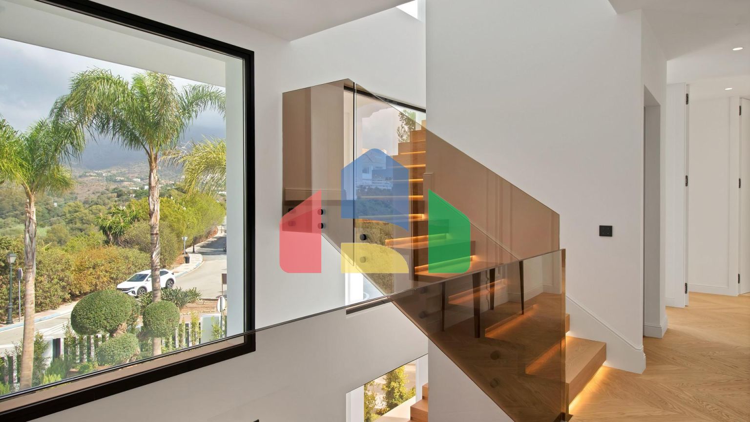 Прекрасные виллы с 6 спальнями в привилегированной зоне Золотой Мили