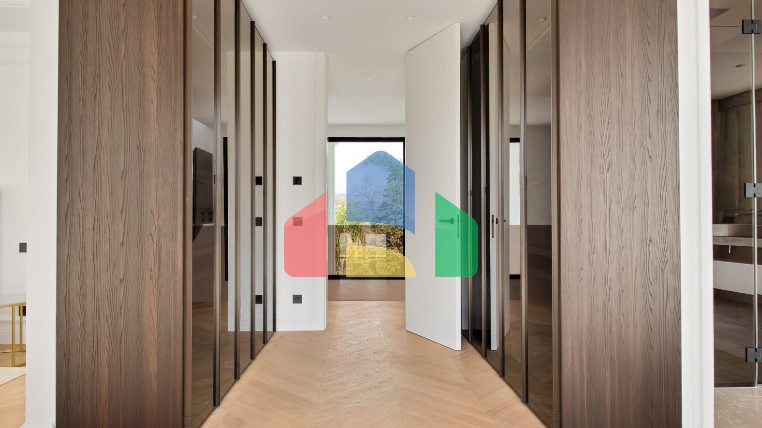 Прекрасные виллы с 6 спальнями в привилегированной зоне Золотой Мили