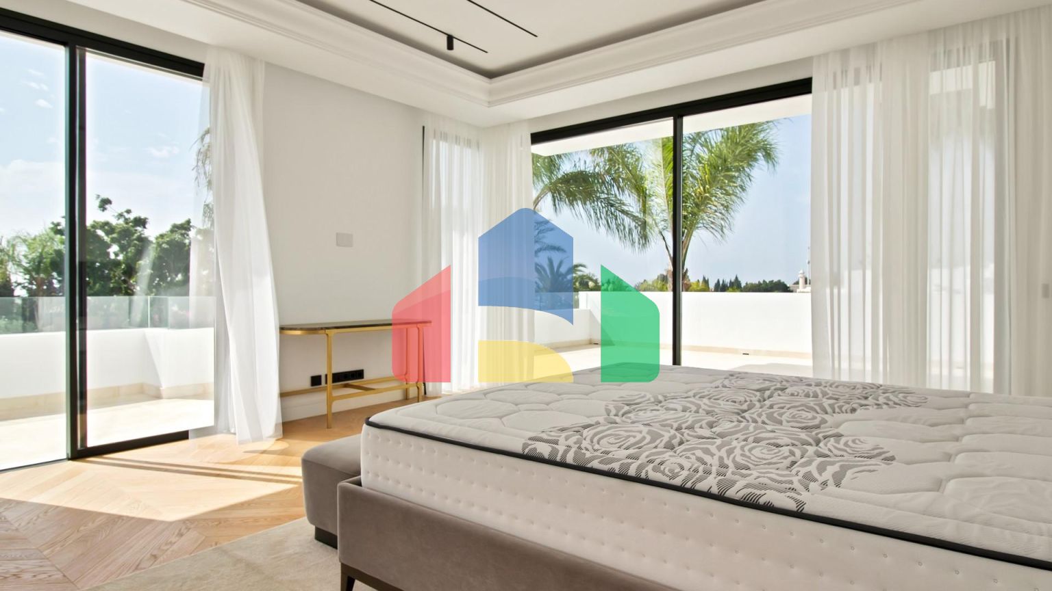 Прекрасные виллы с 6 спальнями в привилегированной зоне Золотой Мили