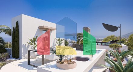 Эксклюзивный двухквартирный дом с 4 спальнями, видом на море в Марбелье и частным бассейном