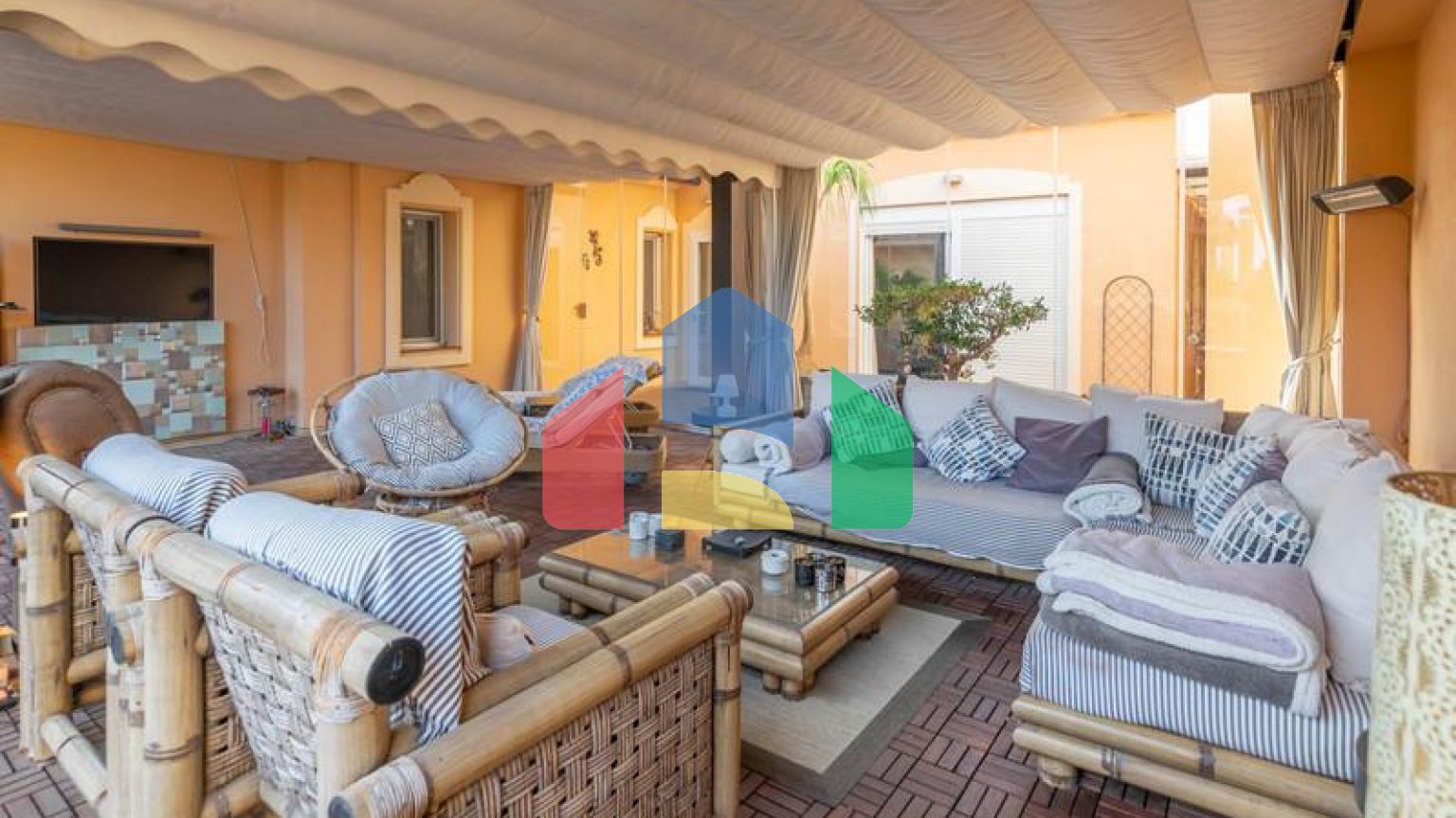 Квартира на верхнем этаже в Новой Андалусии