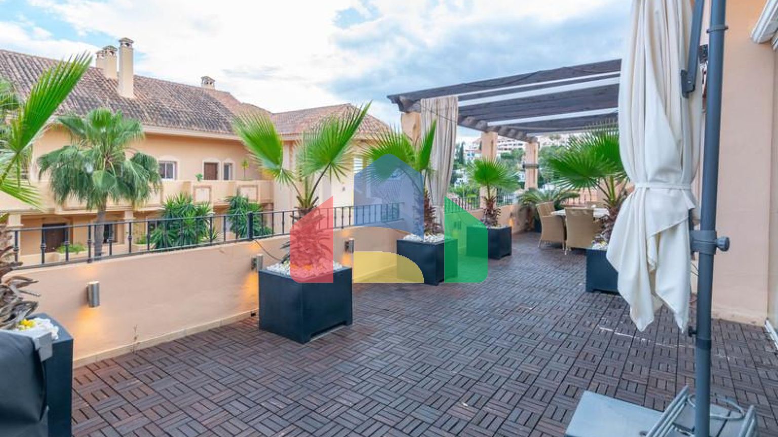 Квартира на верхнем этаже в Новой Андалусии