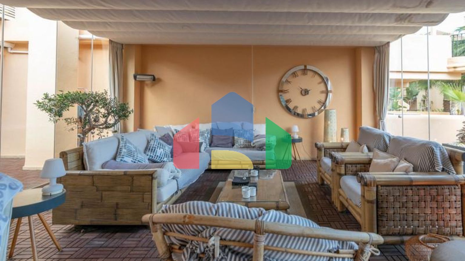 Квартира на верхнем этаже в Новой Андалусии