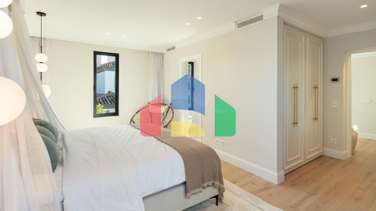 Роскошная средиземноморская вилла в Нуэва-Андалусия