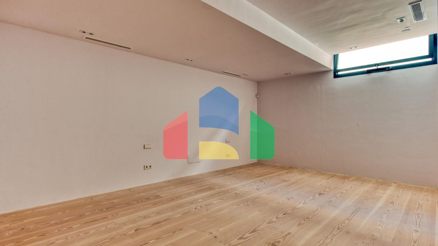 Современная вилла с 4 спальнями в Haza del Conde, Нуэва-Андалусия, Марбелья