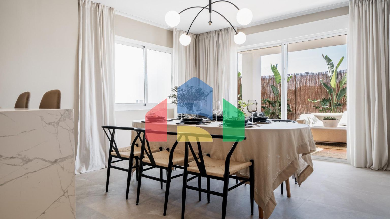 Tranquil Скандинавско-вдохновенная квартира в Нуева Андалусия