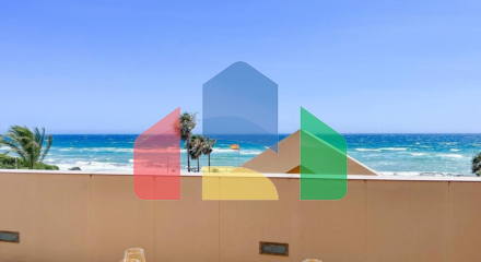 Уютная студия с потрясающим видом на море в Marbella