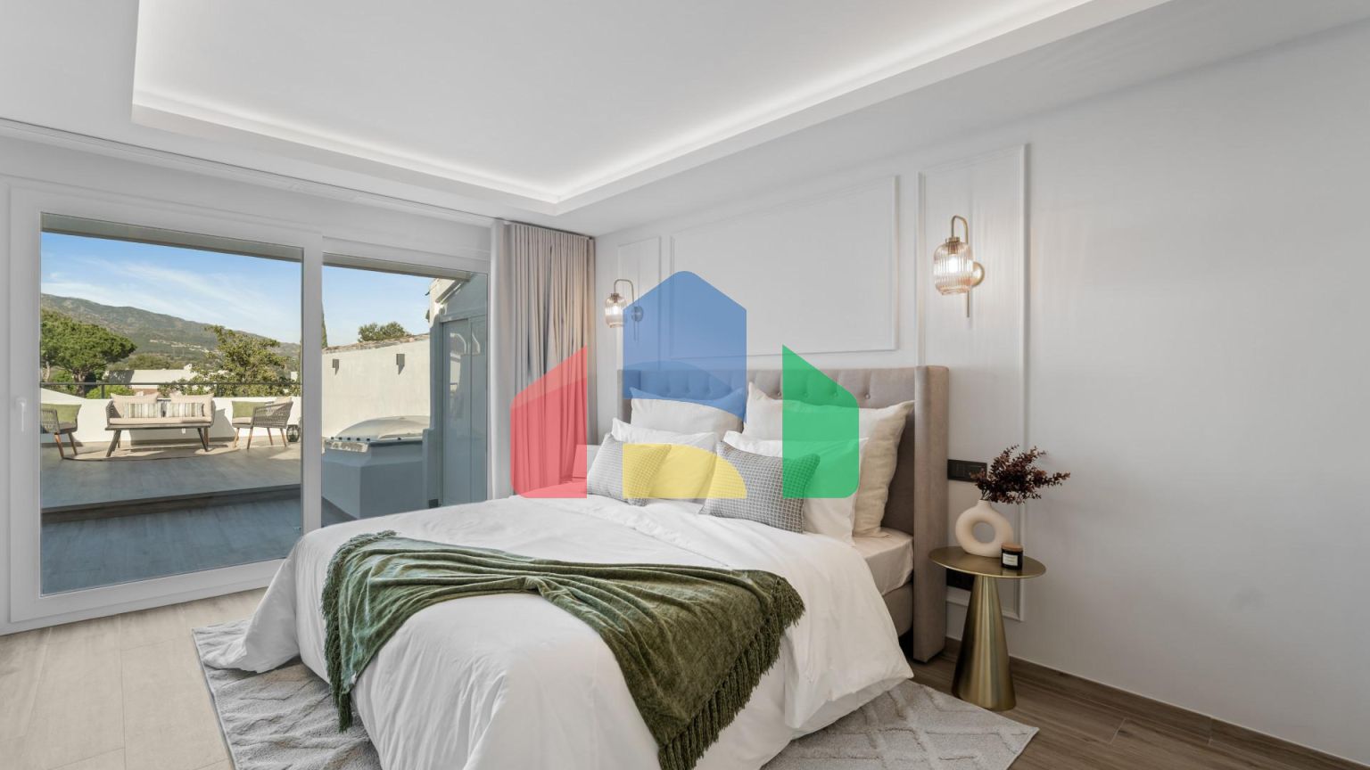 Изысканный таунхаус с 3 спальнями в самом сердце Нуэва-Андалусии, район Алоха