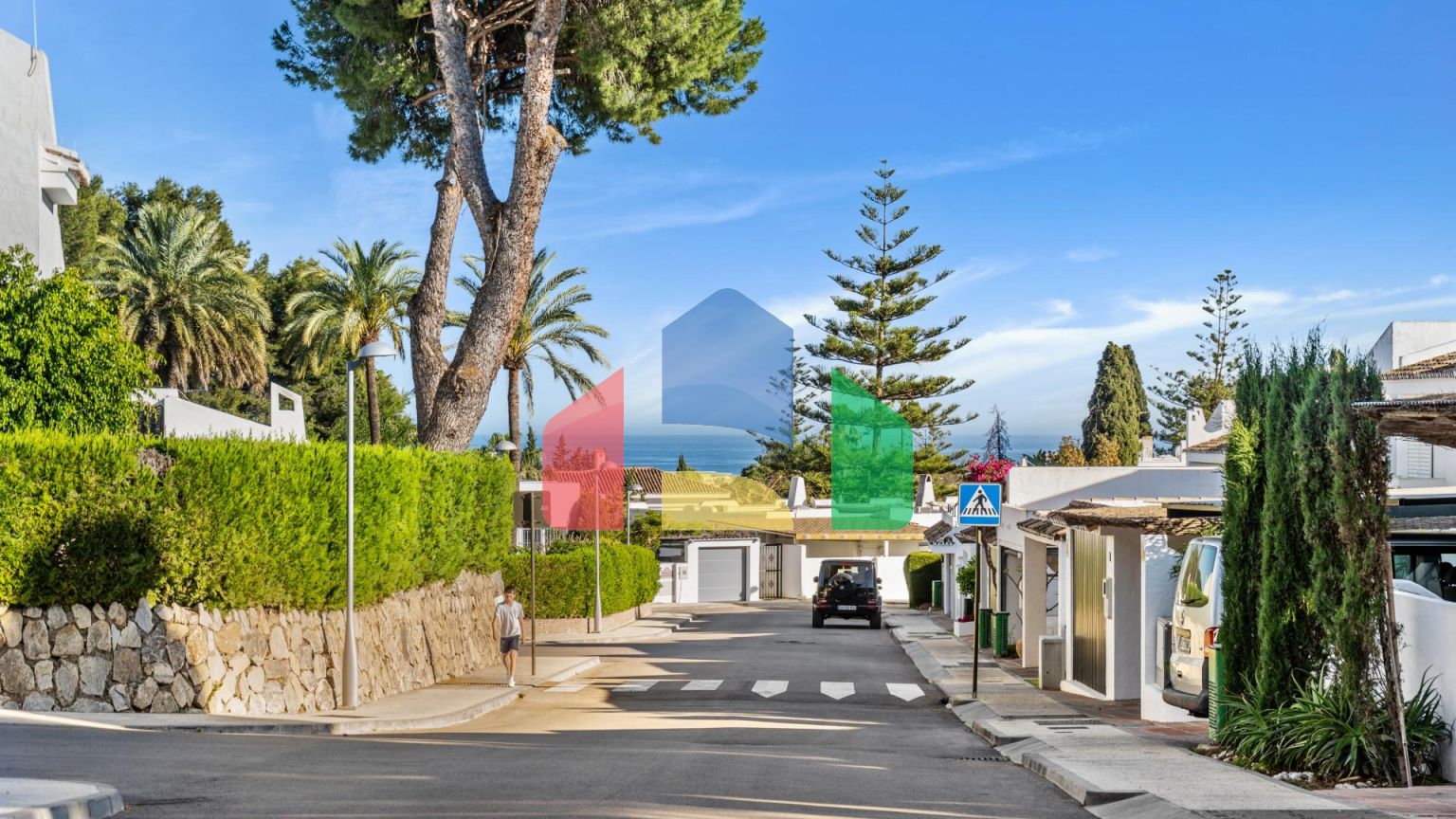 Изысканный таунхаус с 3 спальнями в самом сердце Нуэва-Андалусии, район Алоха