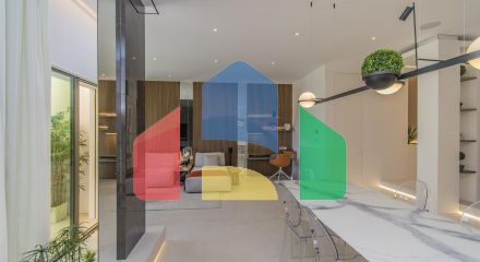 Роскошный дом у моря на Золотой Миле с потрясающим видом на море