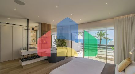 Роскошный дом у моря на Золотой Миле с потрясающим видом на море