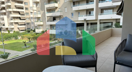 Уютная квартира с террасой и тремя спальнями рядом со всей инфраструктурой