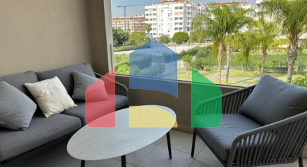 Уютная квартира с террасой и тремя спальнями рядом со всей инфраструктурой