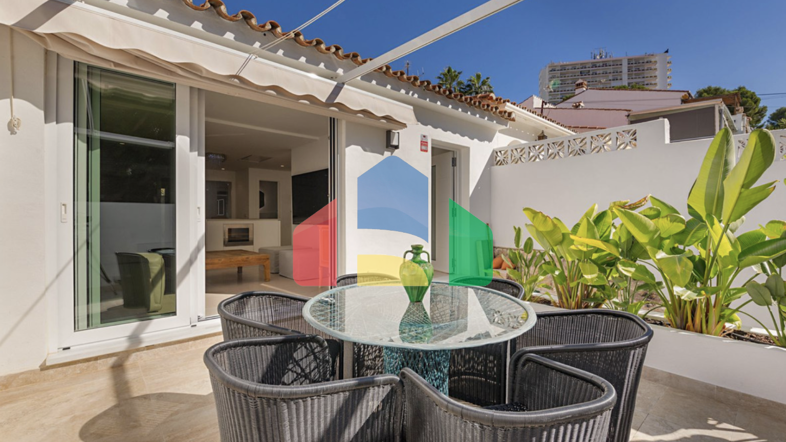 Шикарный таунхаус с 2 спальнями в Нуэва Андалусия, Марбелья