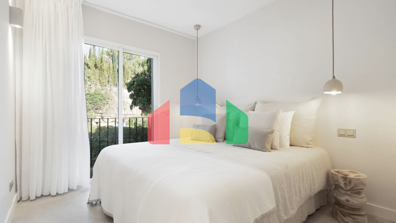 Апартаменты класса люкс с 3мя спальнями в самом сердце Марбельи