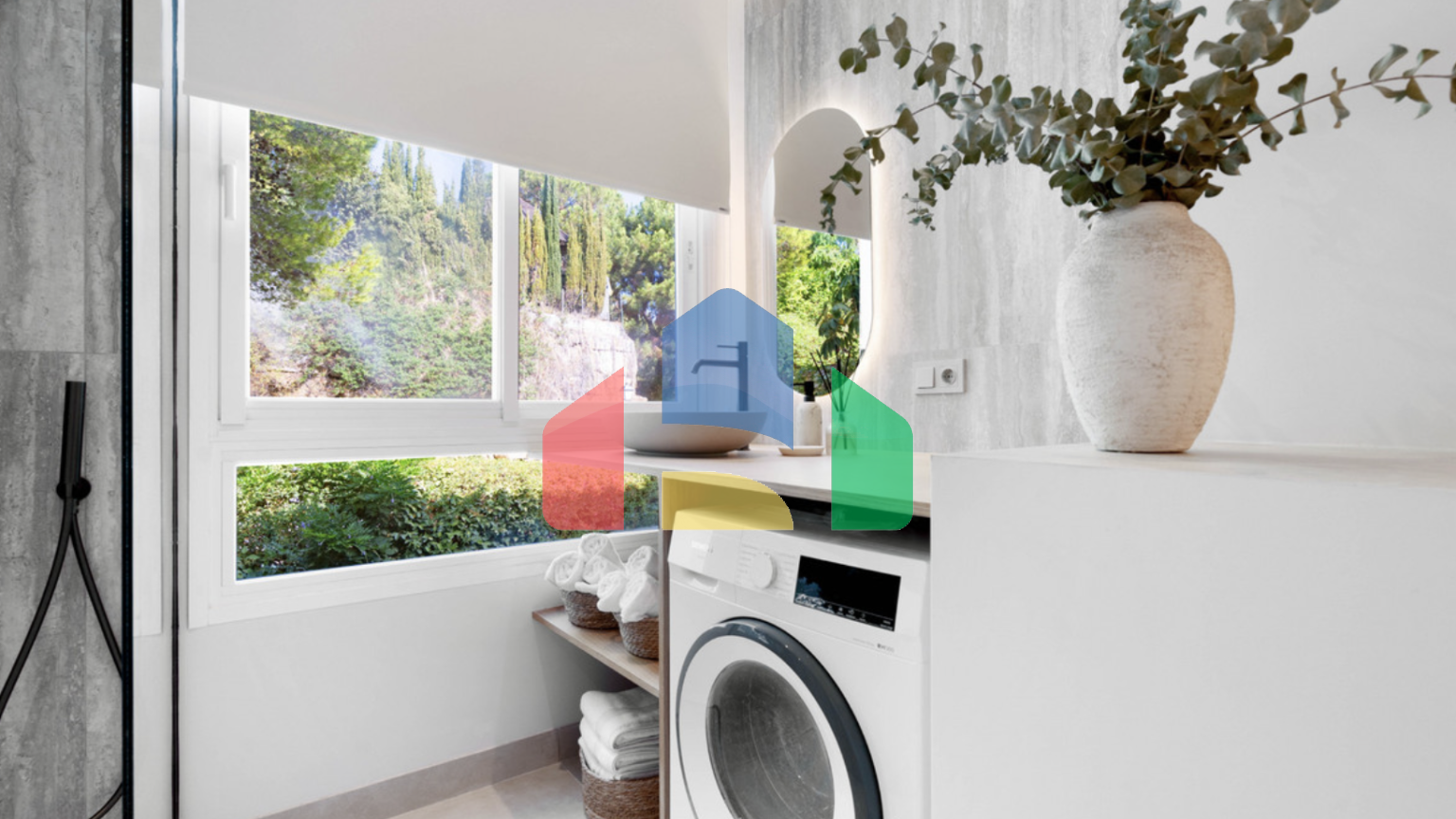 Апартаменты класса люкс с 3мя спальнями в самом сердце Марбельи