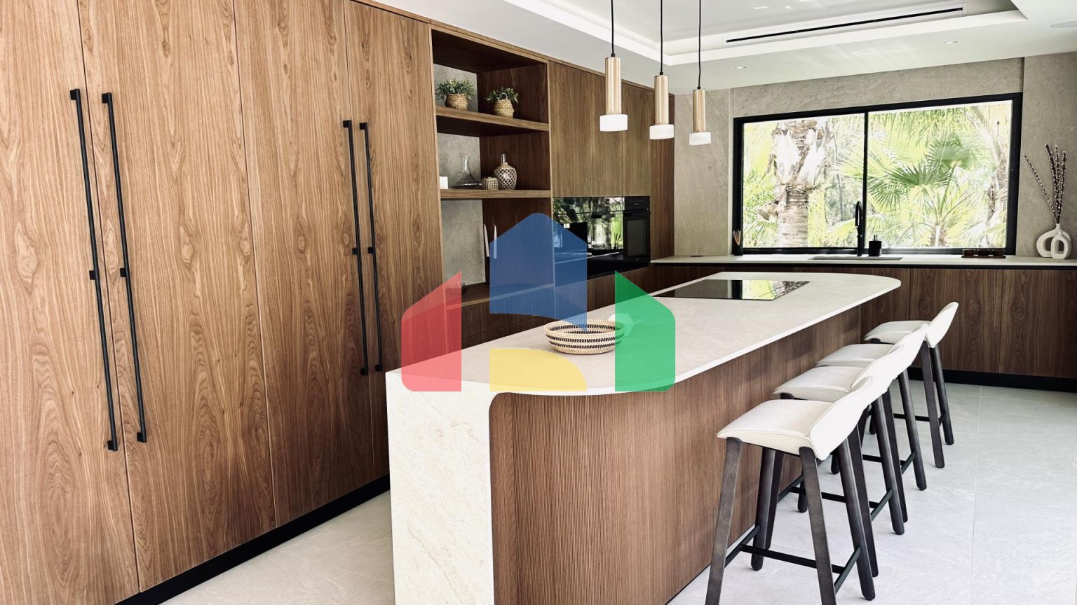 Изысканная Вилла с 5 Спальнями После Недавней Реконструкции в Hacienda Las Chapas, Марбелья