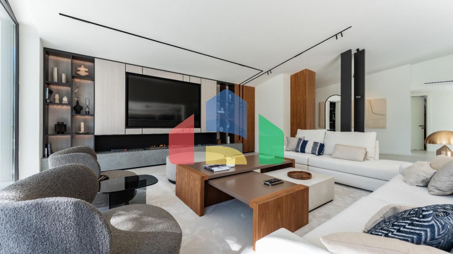 Изысканная Вилла с 5 Спальнями После Недавней Реконструкции в Hacienda Las Chapas, Марбелья