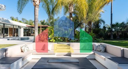 Изысканная Вилла с 5 Спальнями После Недавней Реконструкции в Hacienda Las Chapas, Марбелья