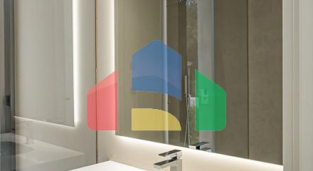 Современная новая вилла в 100 м от пляжа в Марбелье, Золотая Миля.