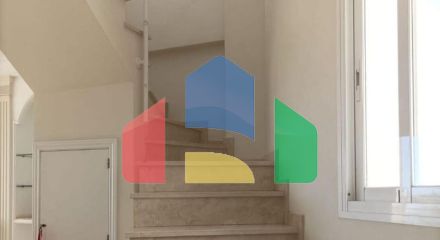 Двухуровневая квартира на продажу в Марбелье.