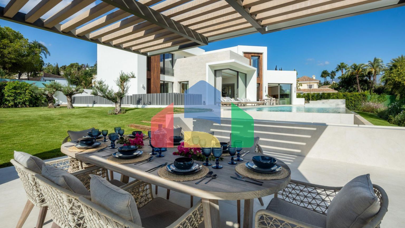 Удивительная Роскошная Вилла в Las Brisas del Golf, Марбелья